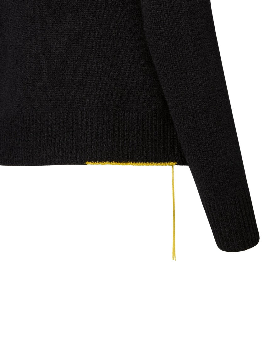 Fendi Black Fitted V-Neck Embroidered Pure Cashmere Sweater