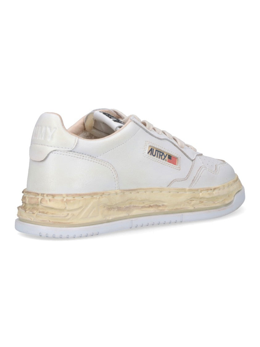 Autry Calfskin Low-Top Sneakers With Vintage Detailing