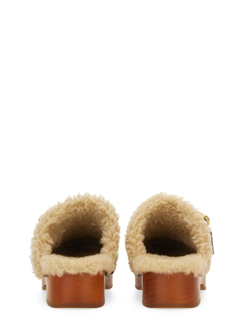 Chloé Jeannette Gold Detail Shearling Mules
