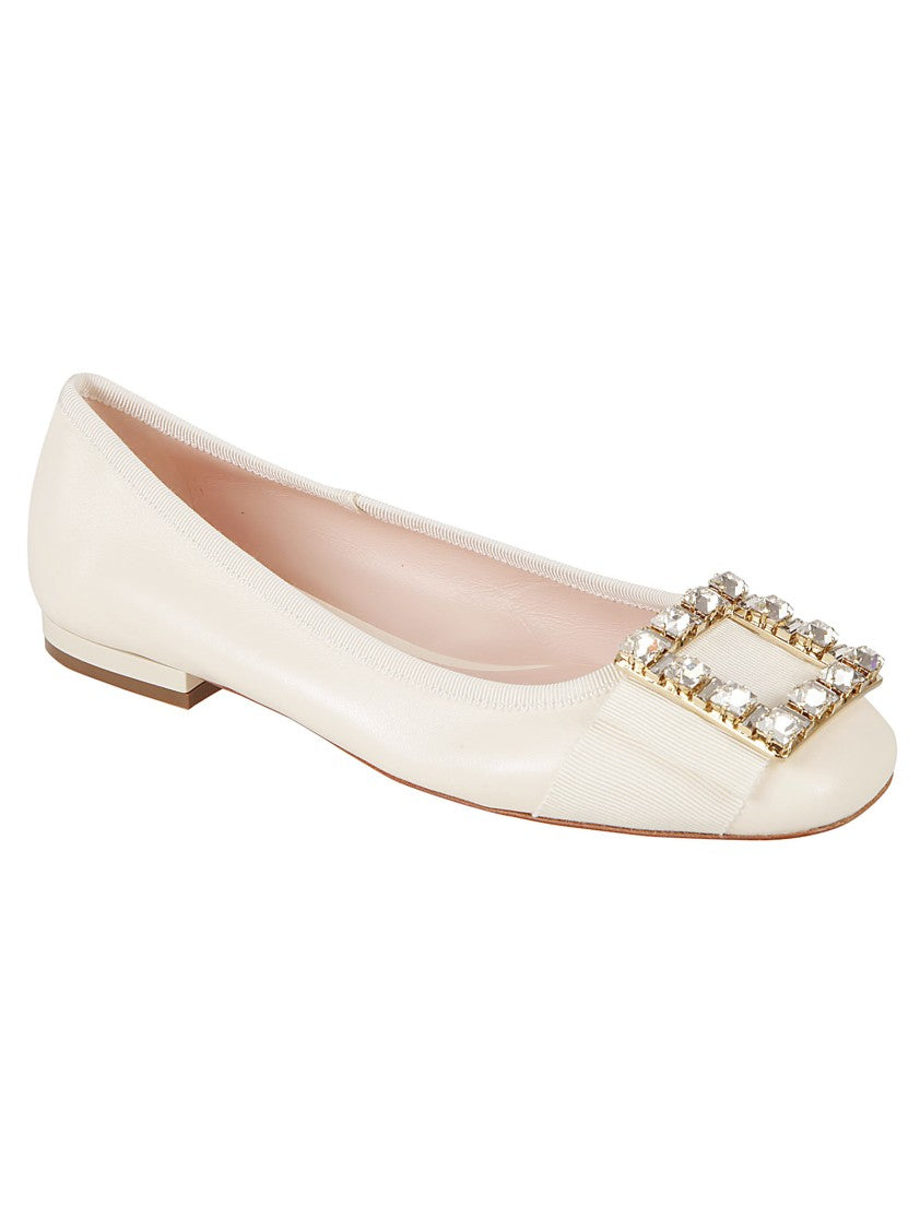 Roger Vivier Rounded Toe Flat Shoes
