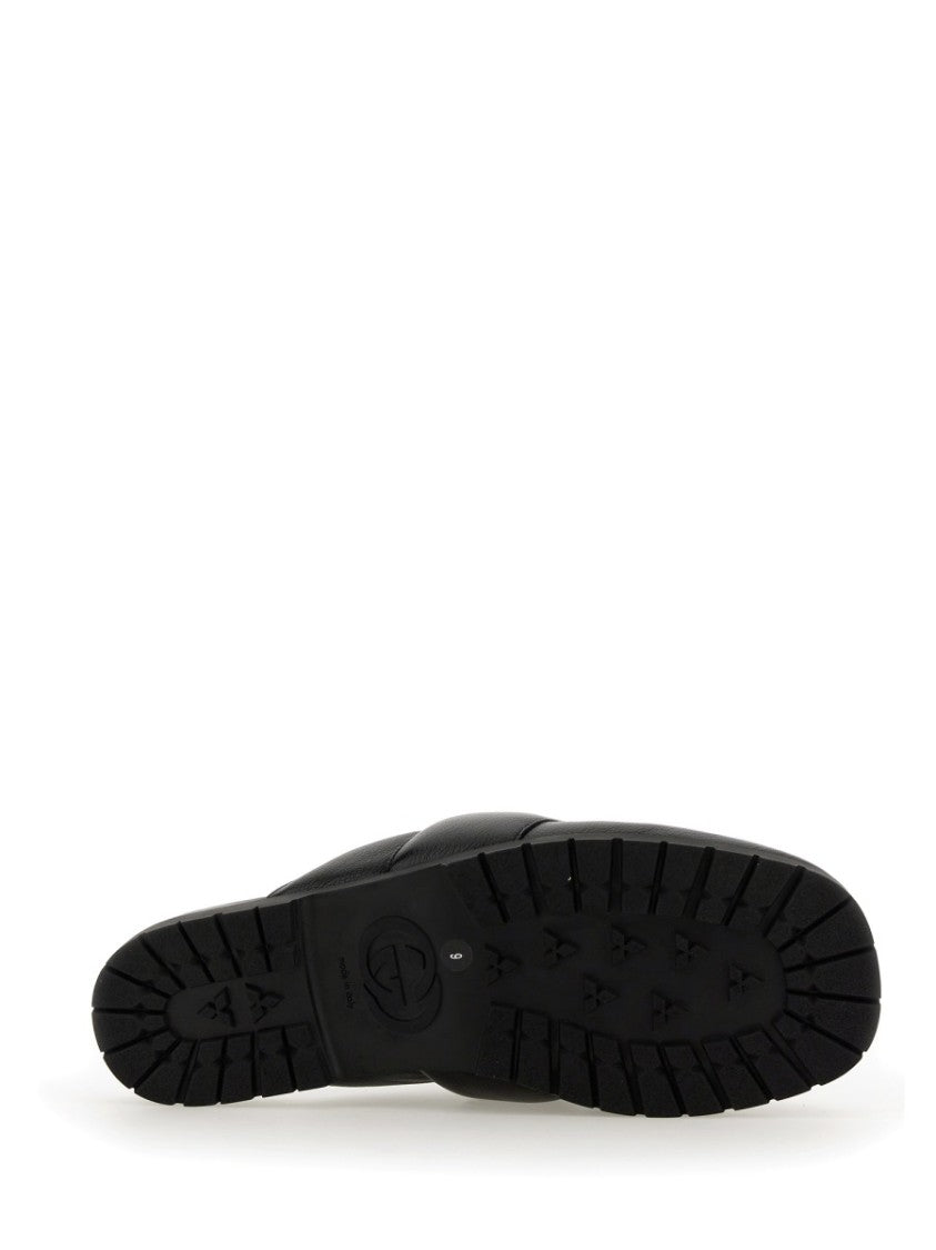 Gucci Men's Leather Sabot Shoe With Clamp Detail