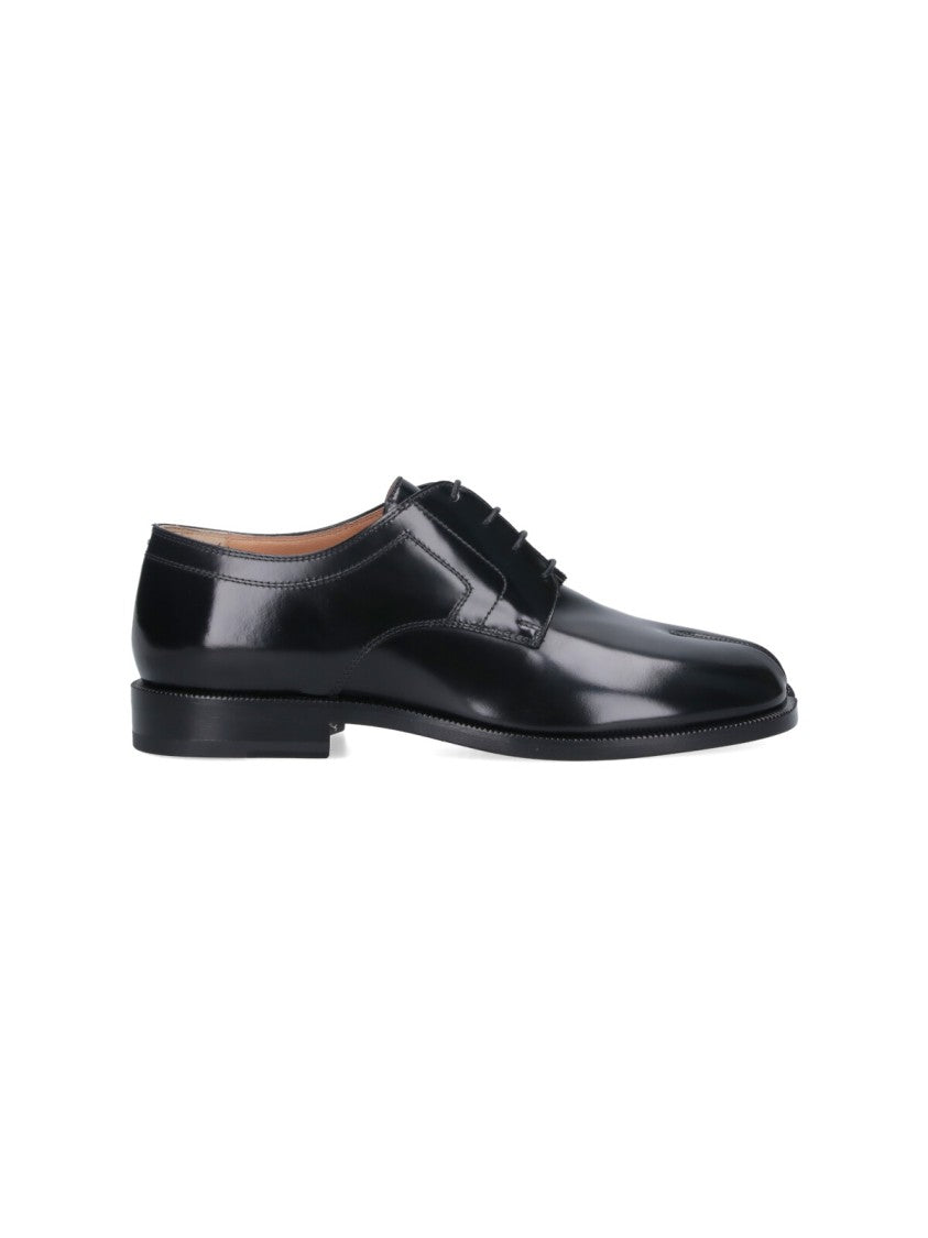 Maison Margiela Black Tabi Squared Toe Leather Shoes