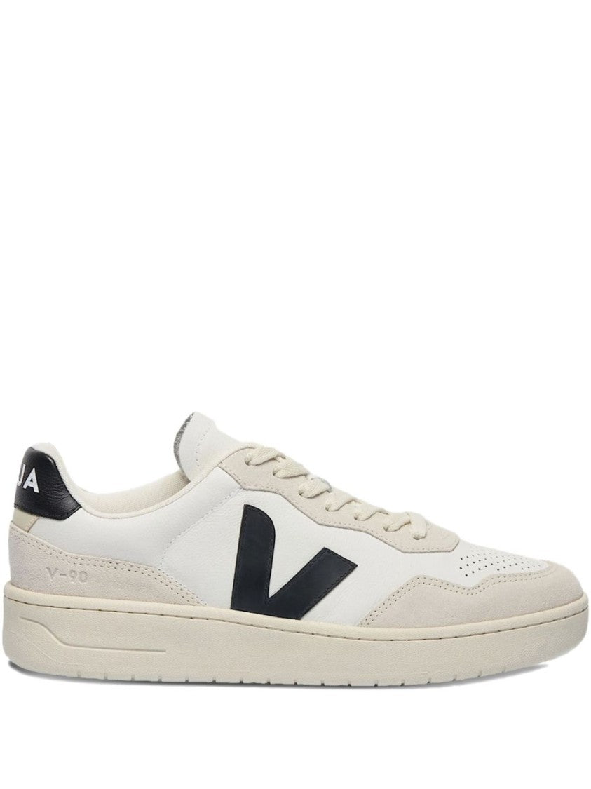 Veja Low-Top Sneakers With Perforated Detailing And Contrasting Logo