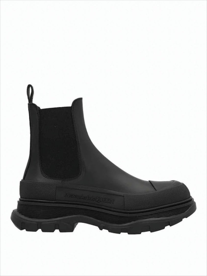 Alexander Mcqueen Matte Black Polyurethane Boots With Sole