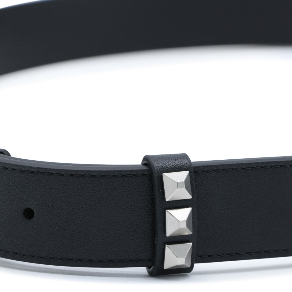 Valentino Garavani Adjustable Black Leather Belt With Edgy Metal Details