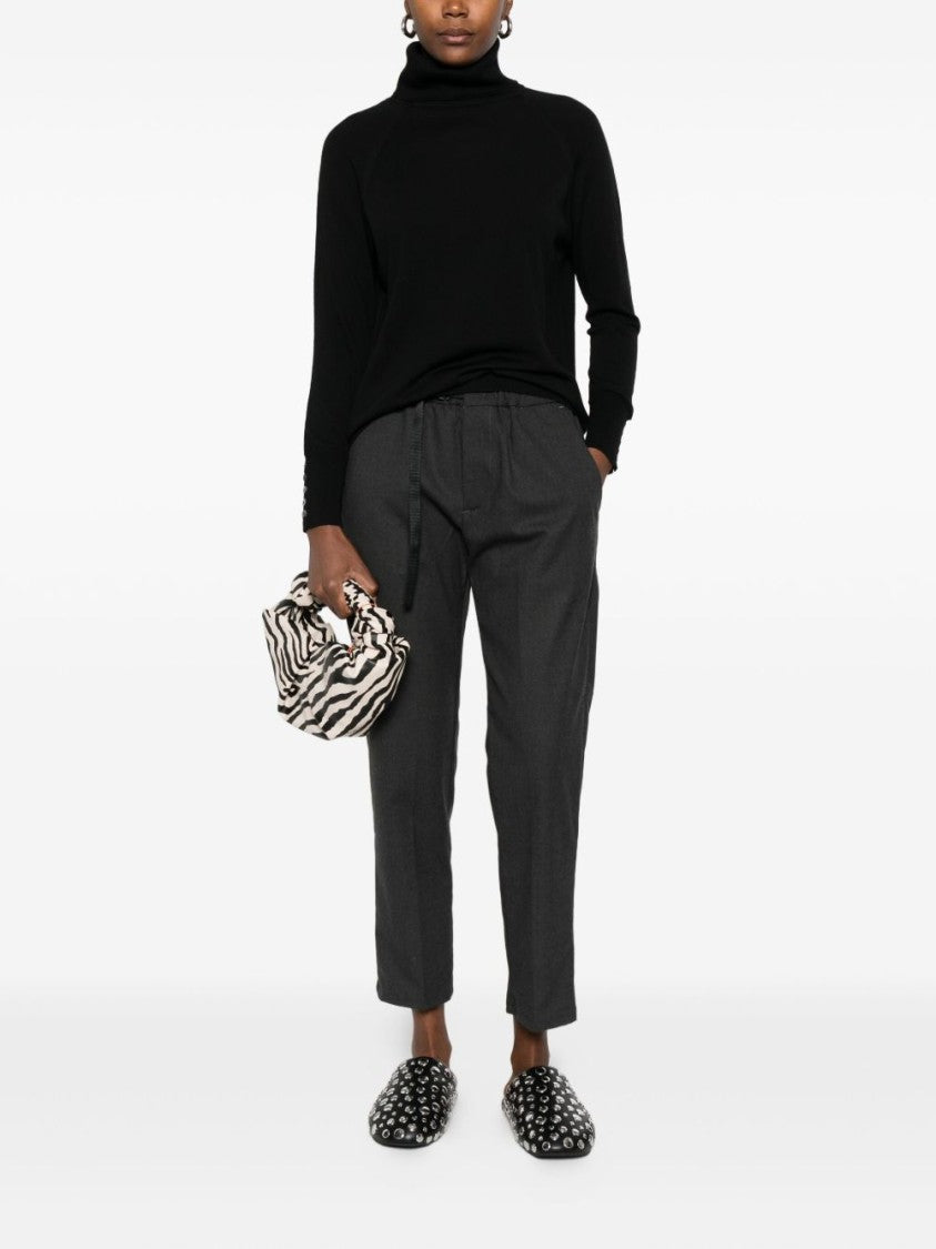 Alpha Studio Relaxed Fit Black Turtleneck Sweater