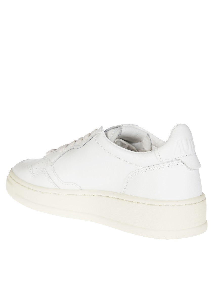Autry Medialist Low Wom Sneakers