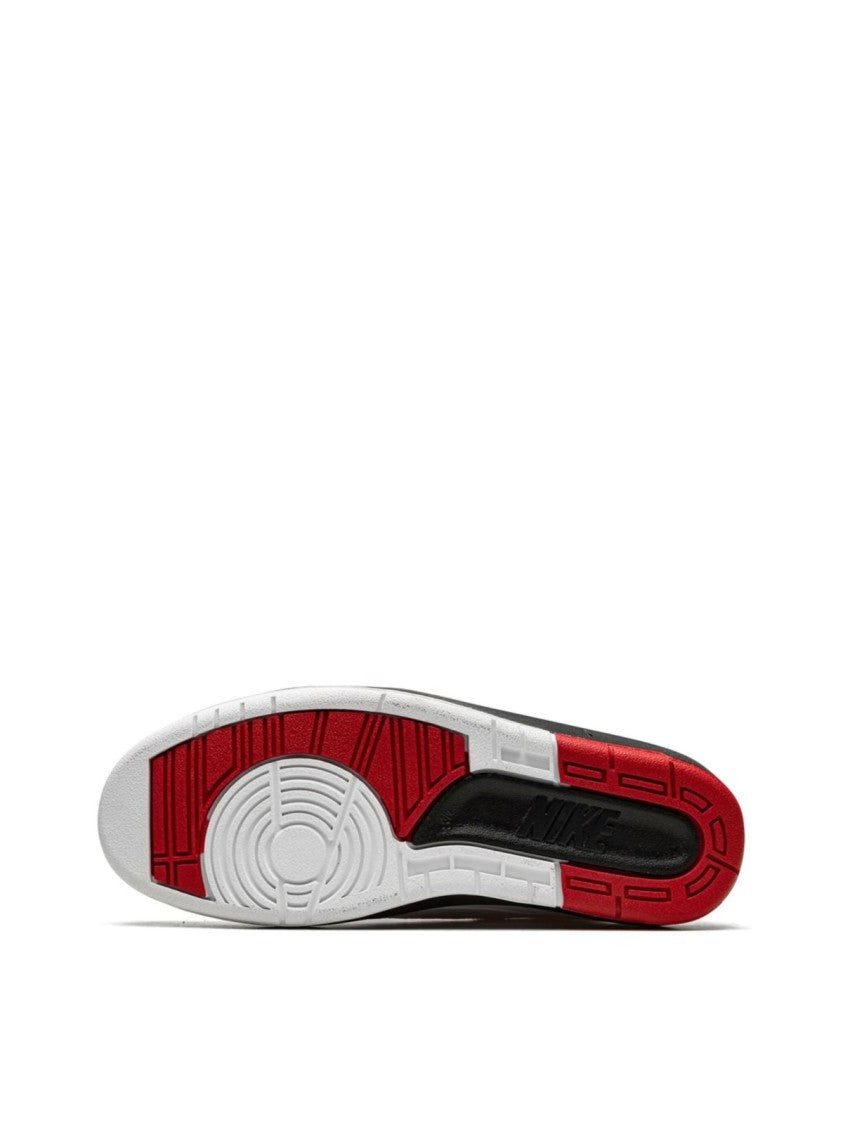 Air Jordan Air Jordan 2 Retro Chicago Sneakers