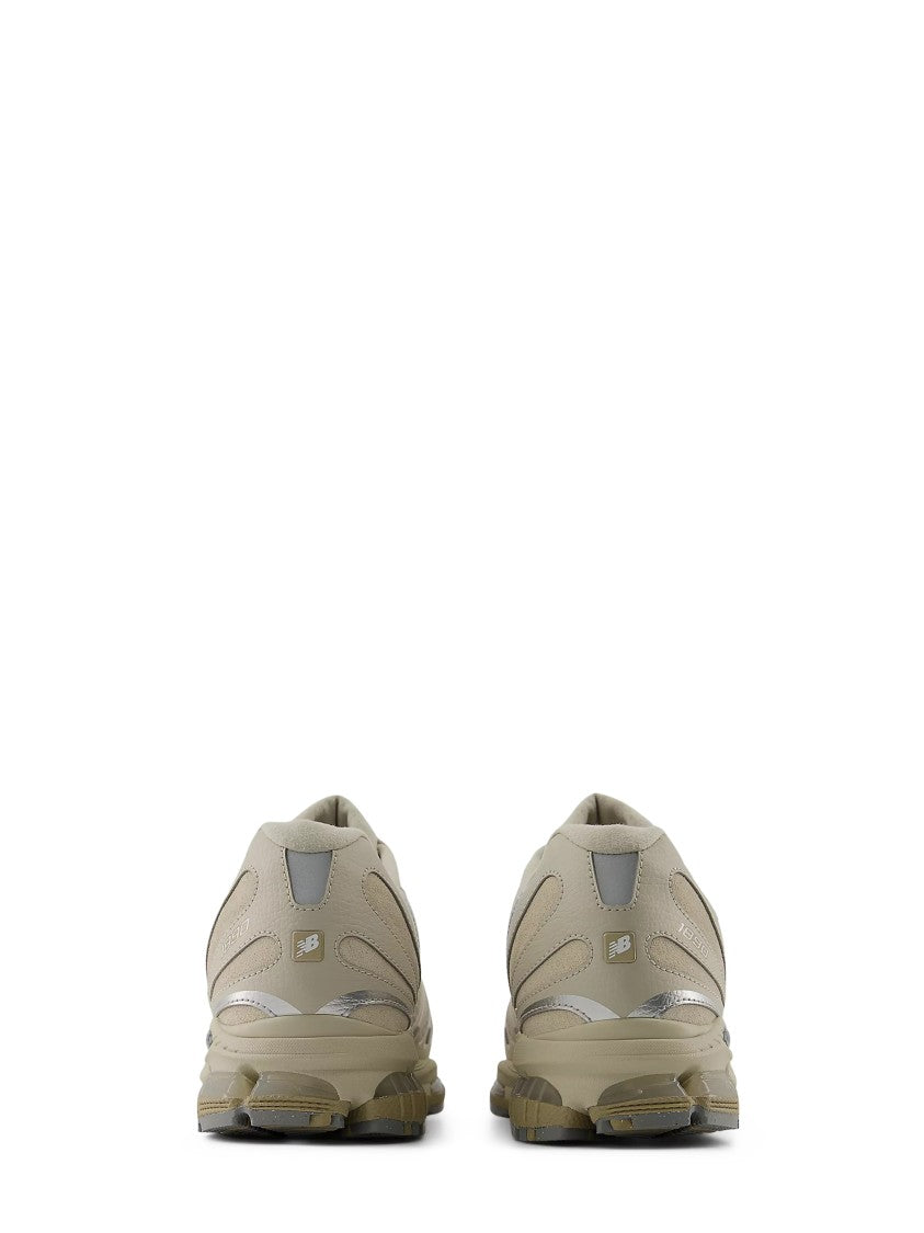 New Balance Streamlined Sneakers With Breathable Mesh Upper