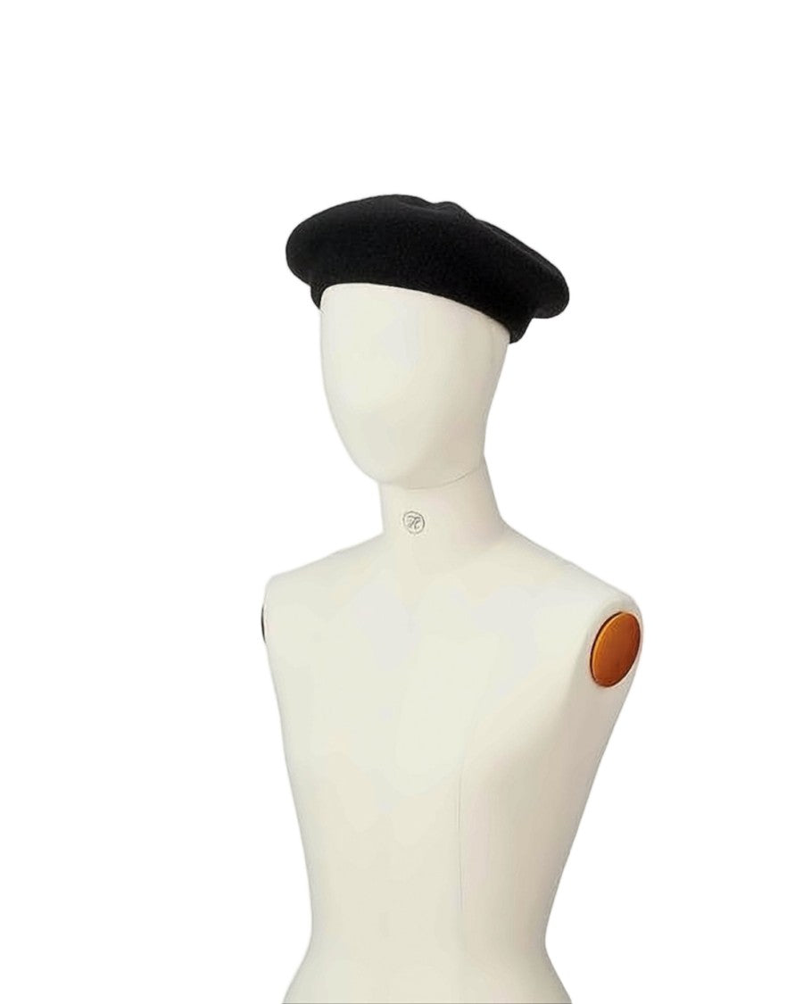 Kijima Takayuki Rounded Black Wool Beret With Minimalist Design