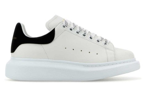 Alexander Mcqueen White Leather Sneakers With Contrasting Heel Tab