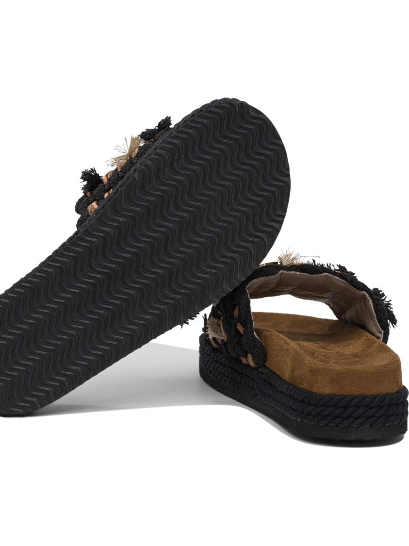 Mou Braided Brown Sandals With Textured Upper