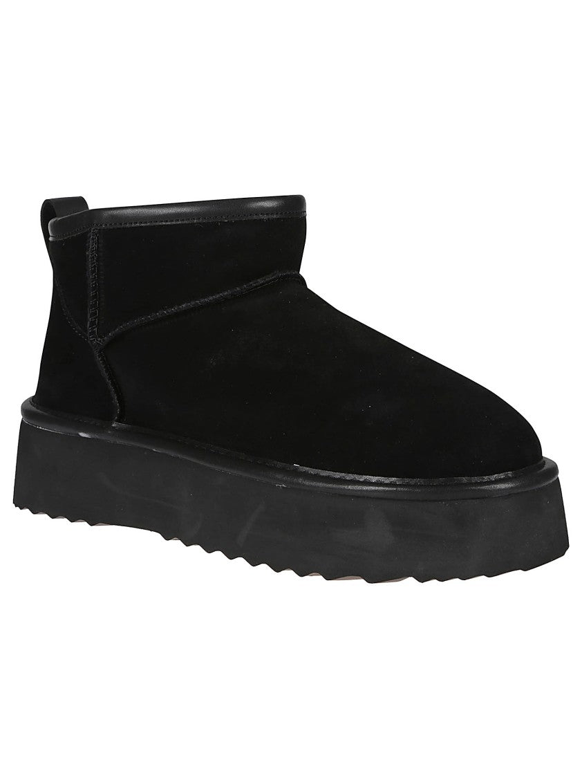 Hoor Vega Low Suede Ankle Boots