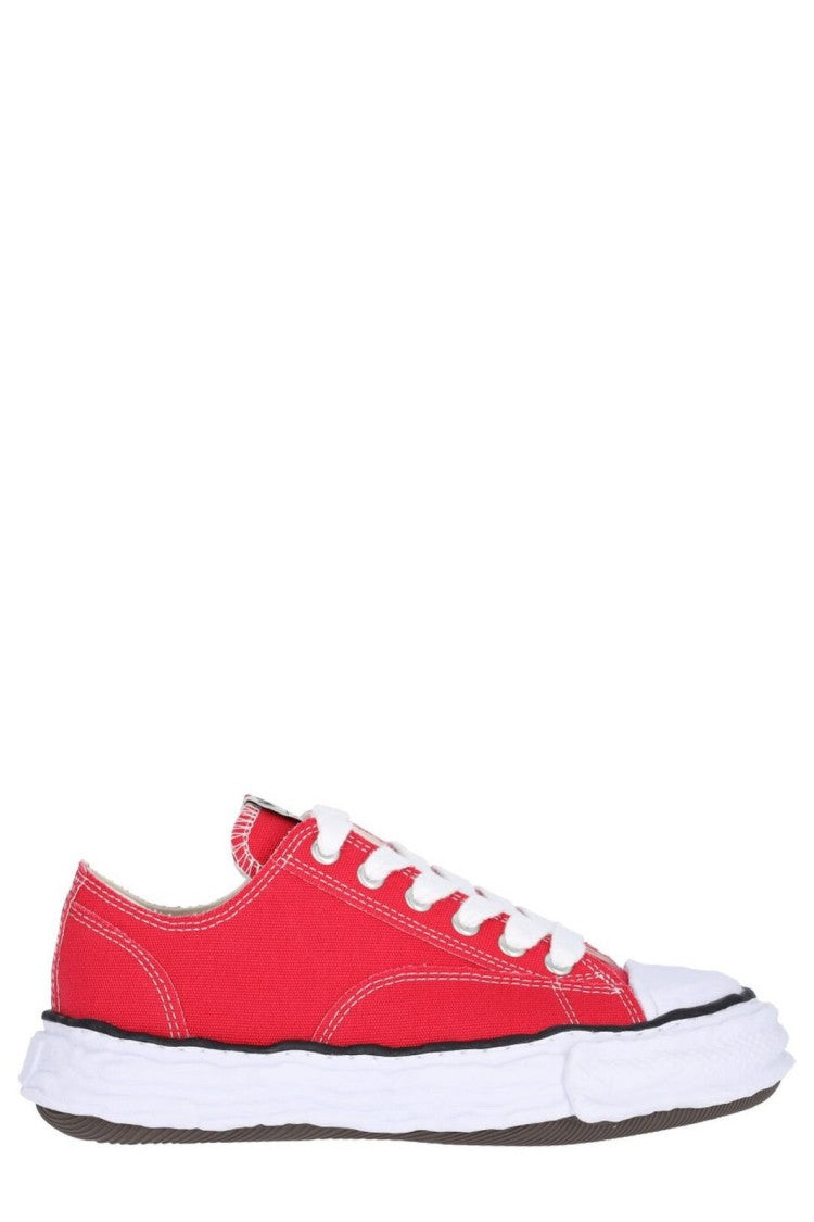 Maison Mihara Yasuhiro Vibrant Red Low-Top Sneakers With Minimalistic Detailing