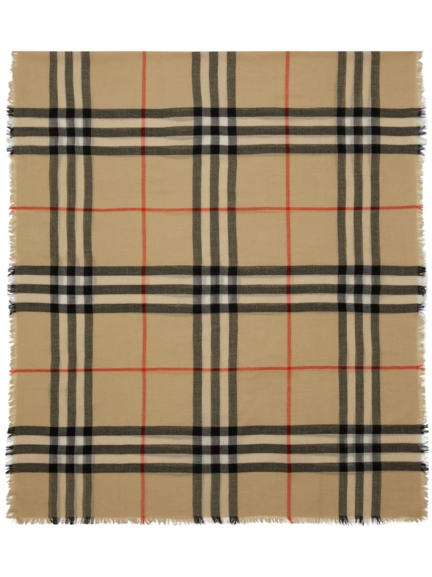 Burberry Classic Vintage Check Wool Scarf