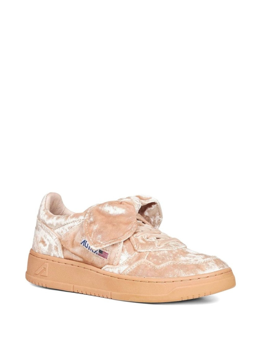 Autry Medalist Low Bow 'Velvet' Sneakers