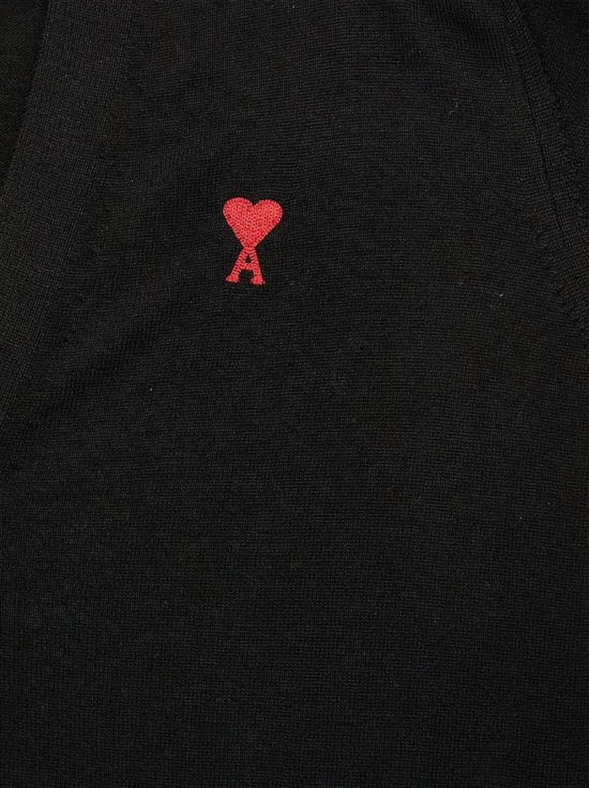 Ami Classic V-Neck Cardigan With Embroidered Heart Detail