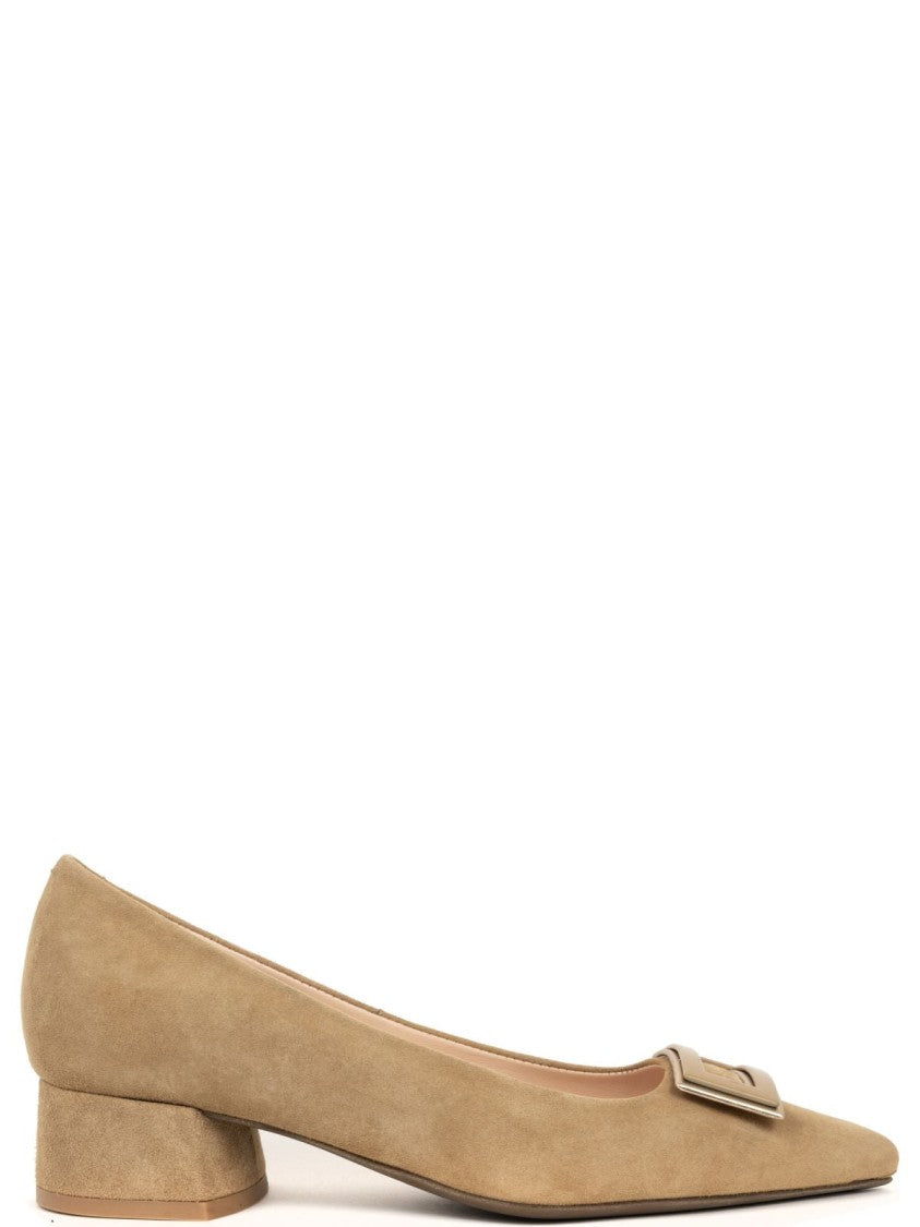 Sergio Moretti Closed Beige Pumps With Mid-Heel