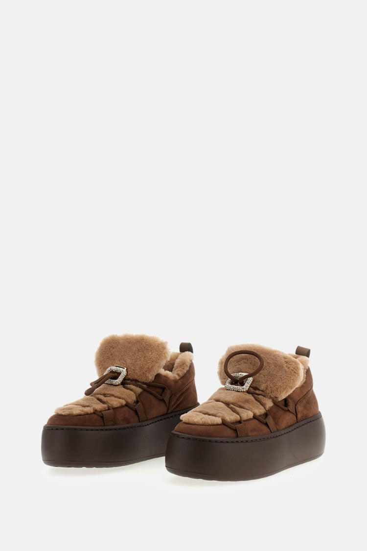 Roger Vivier Quilted Brown Sneakers With Decorative Buckle Detail
