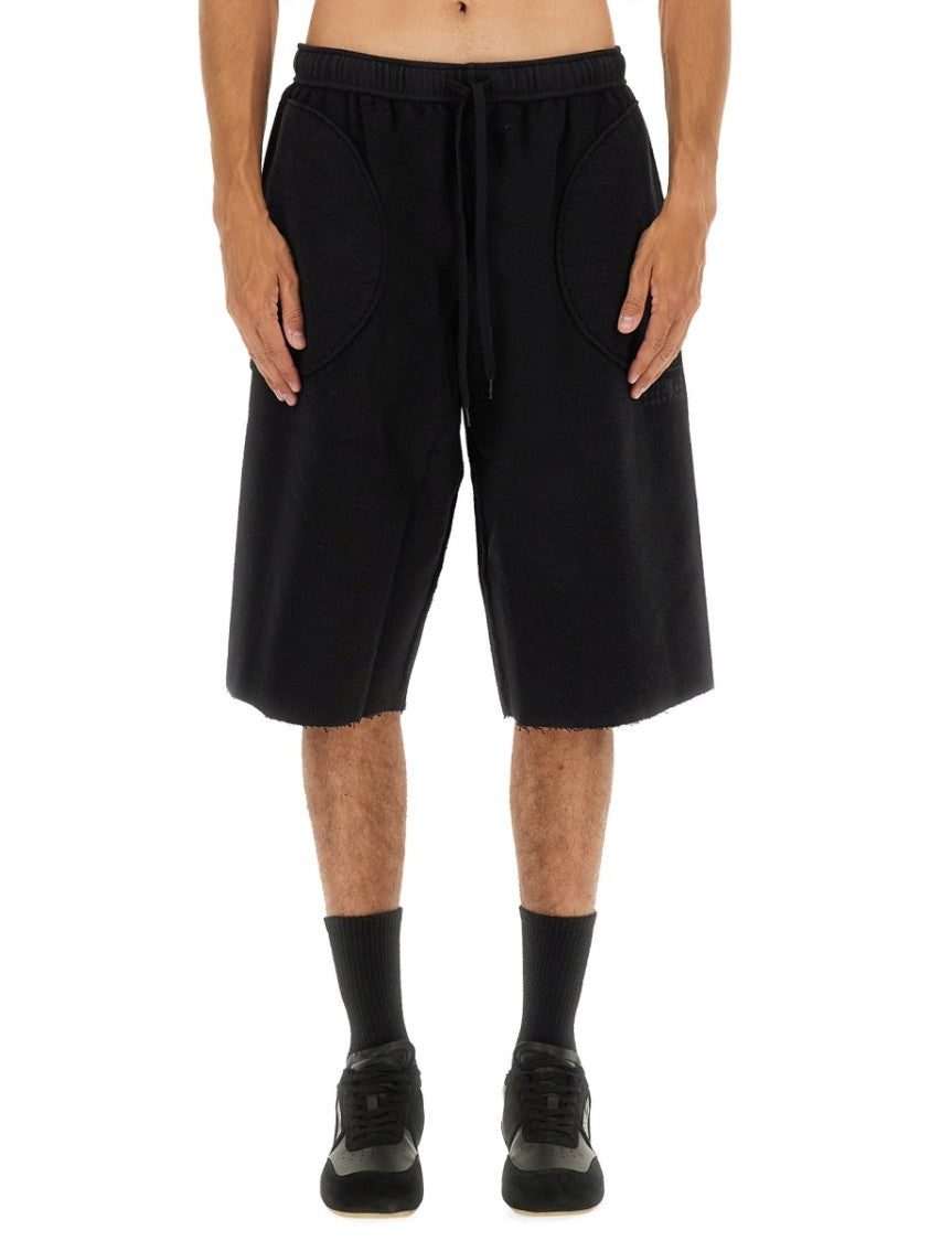 Mm6 By Maison Margiela Relaxed Fit Black Shorts With Logo Detailing