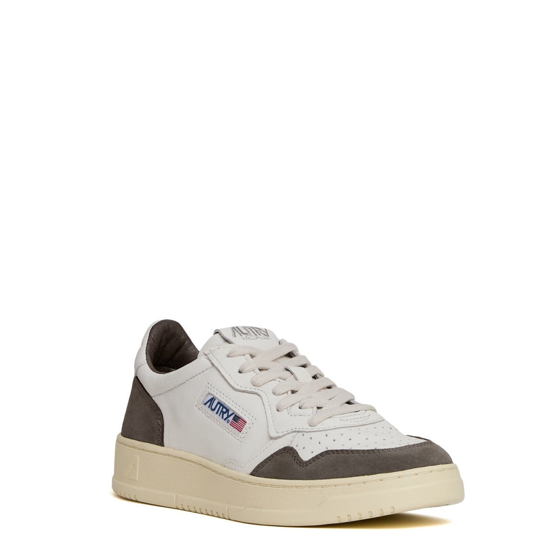 Autry Medalist Low Sneakers In White Leather