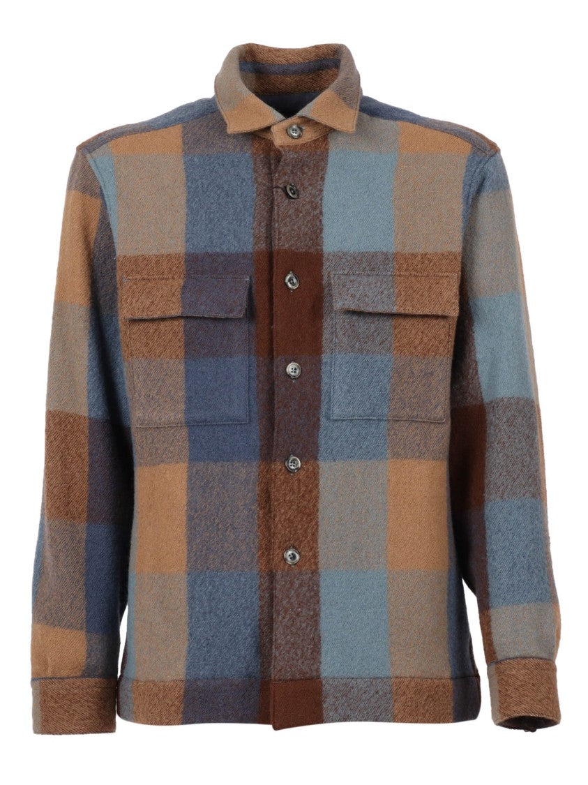 Xacus White Casual Shirt With Structured Collar And Button-Down Front