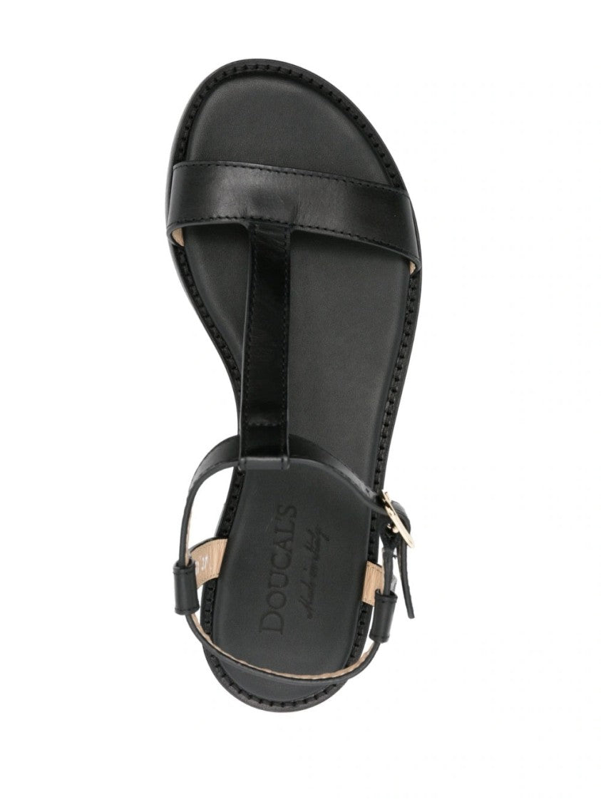 Doucal's Fibbia Sandals