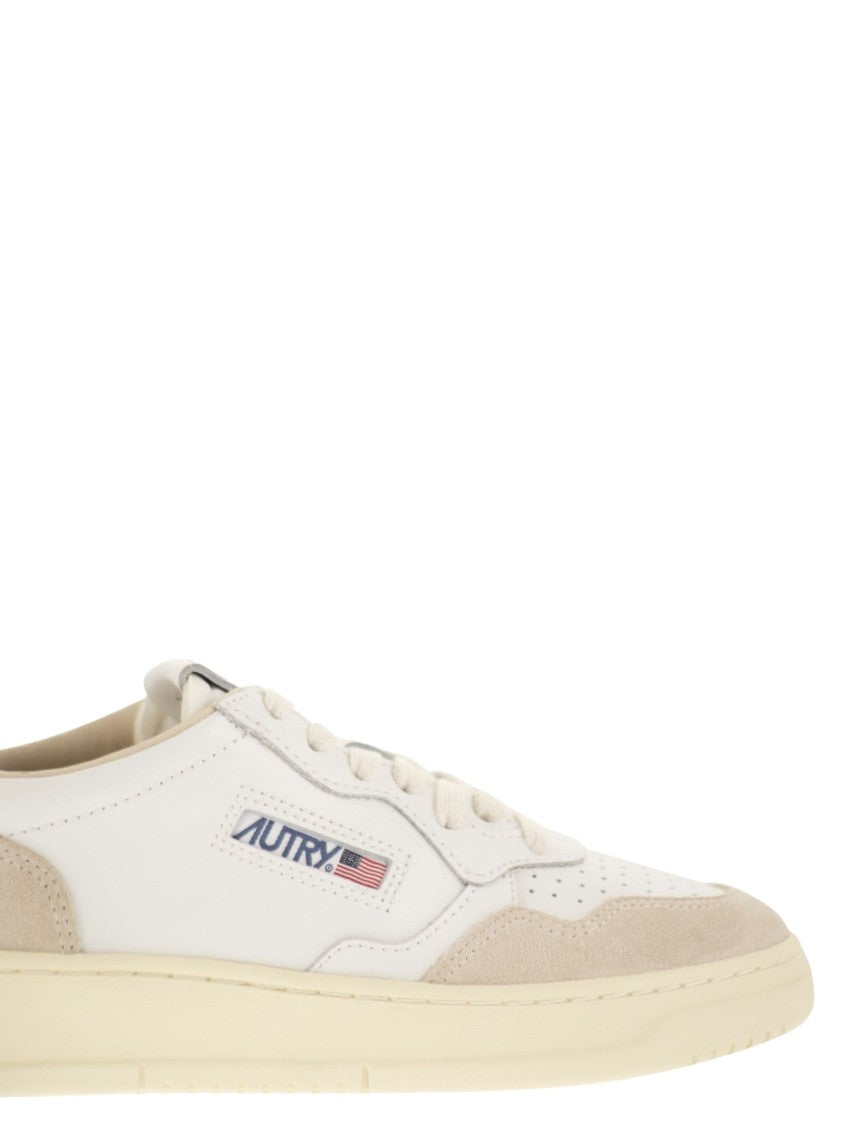 Autry Medalist Low - Leather And Suede Trainers