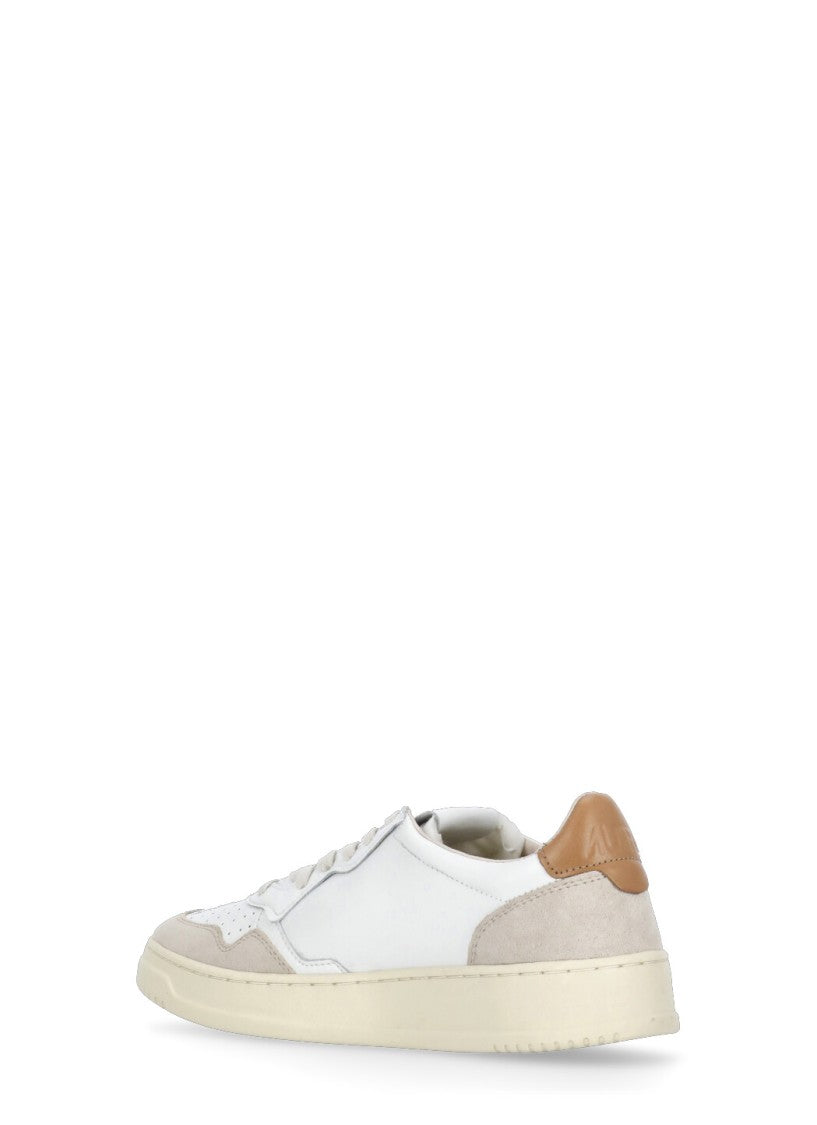 Autry White Autry Smooth Leather Sneakers