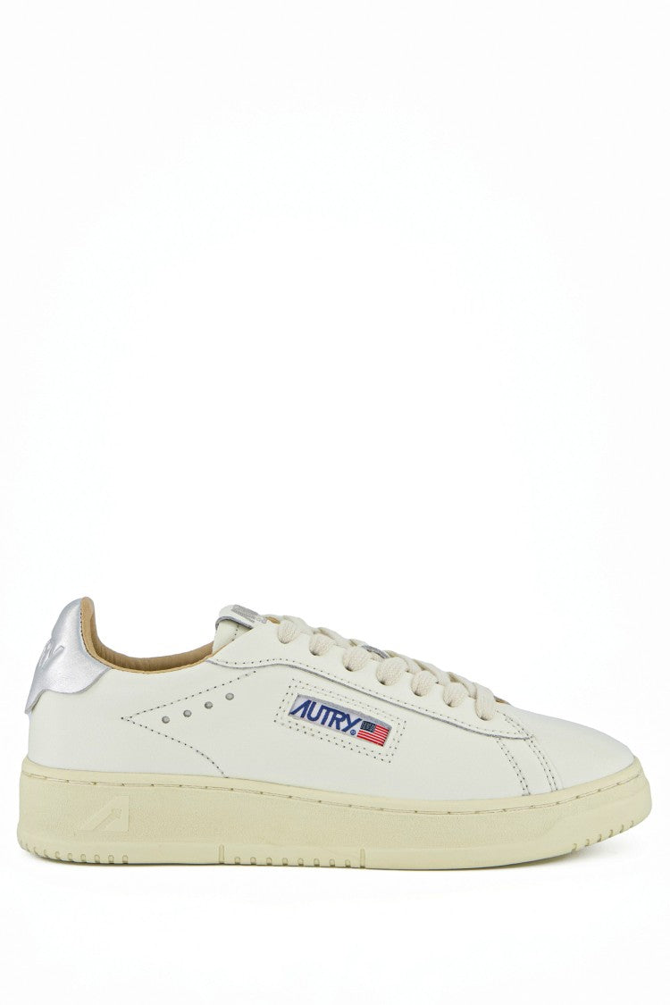 Autry Women’S Dallas Leather Sneakers Silver Heel Tab