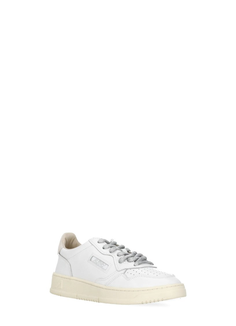 Autry White Smooth Leather Medalist Low-Top Sneakers