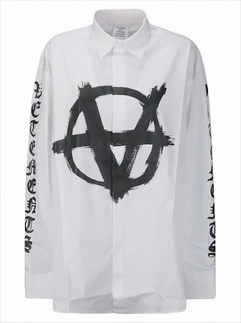 Vetements Classic Button-Up Shirt With Bold Logo And Text Design