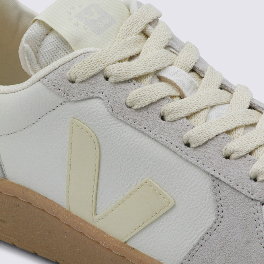 Veja Low-Top Sneakers With Suede Overlays