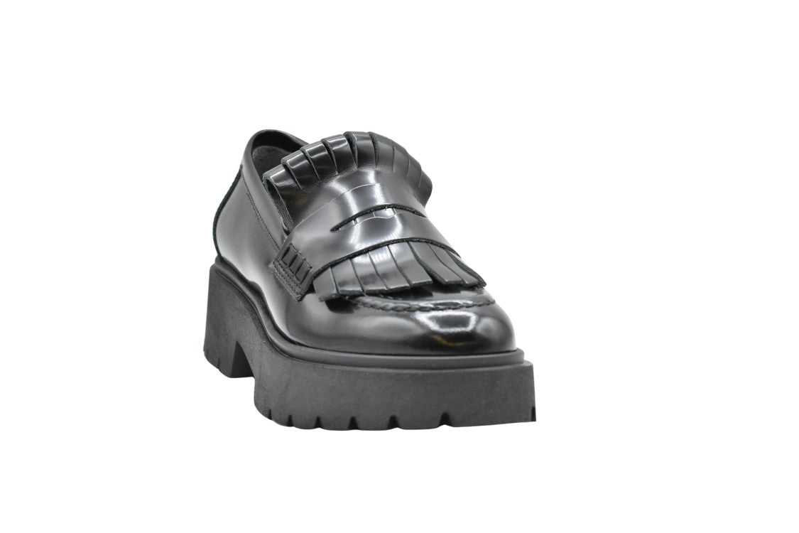 Janet & Janet Platform Loafers With Fringed Tongue