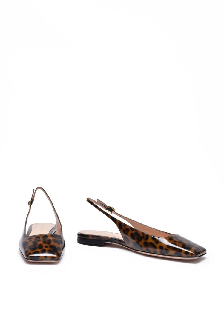 Gianvito Rossi Chanel Leather Shoes - Brown
