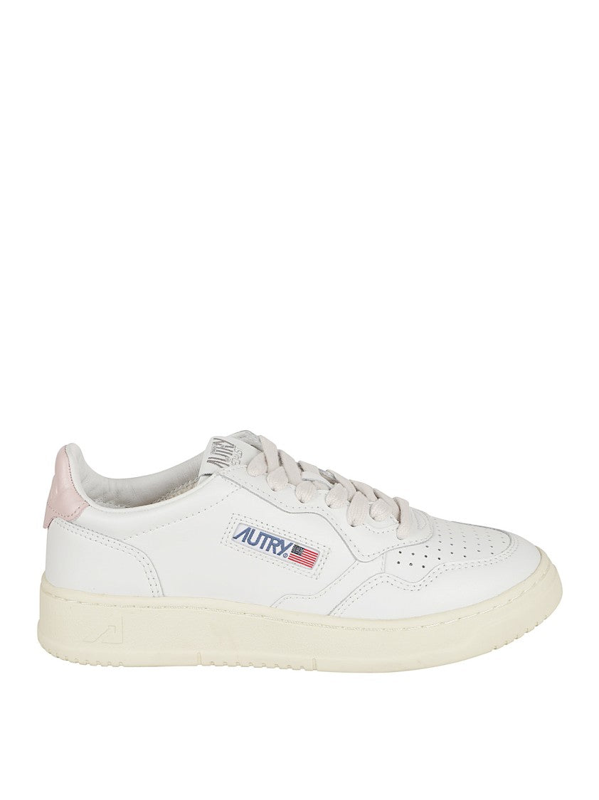 Autry Medalist Low-Top Sneakers With Perforated Detailing And Padded Tongue