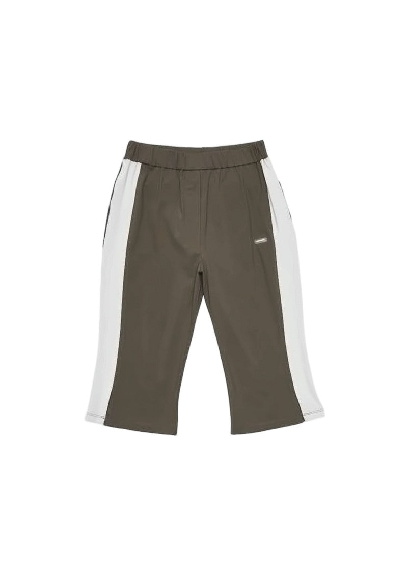 Amomento Relaxed Fit Brown Shorts