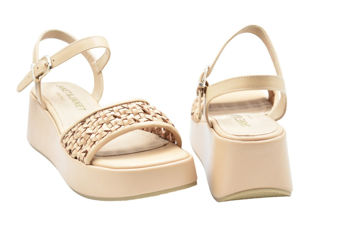 Janet & Janet Black Laced Comfort Versatile Low Shoes