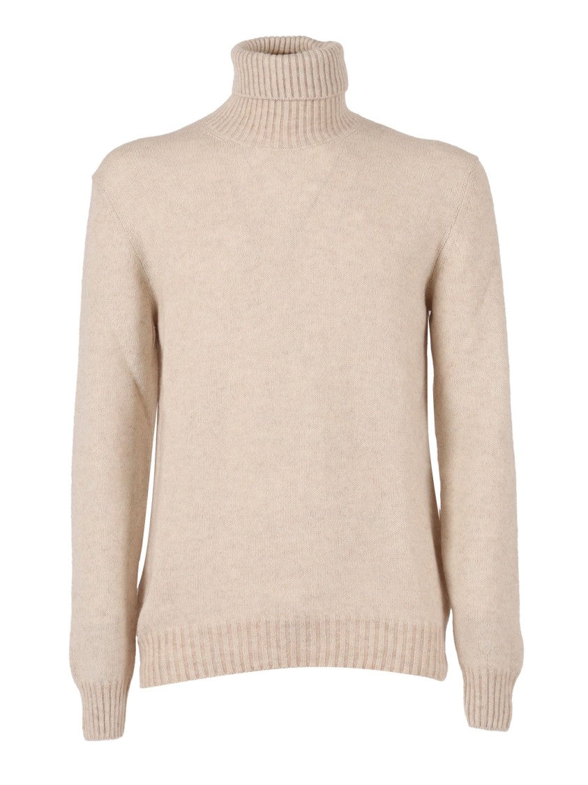 Sette Fili Cashmere Finely Knit Turtleneck Sweater With Smooth Texture