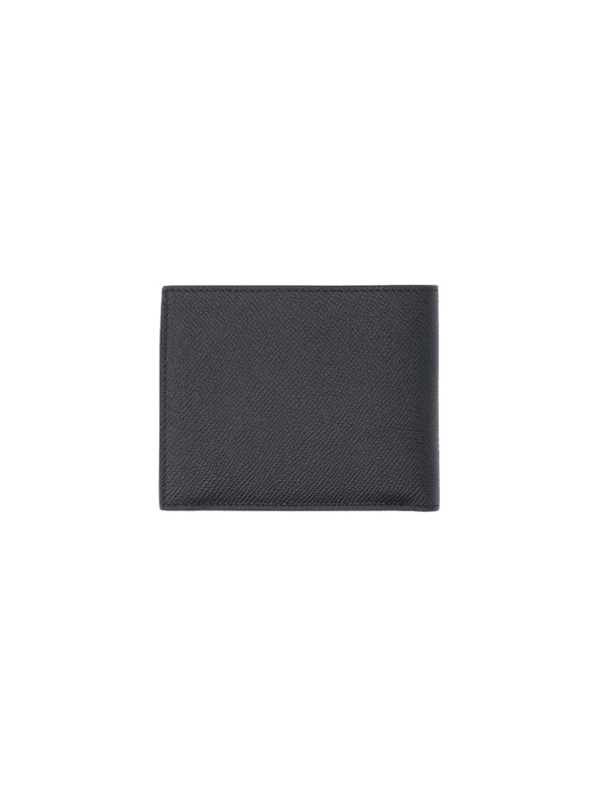Ferragamo Matte Black Minimalist Wallet With Timeless Design