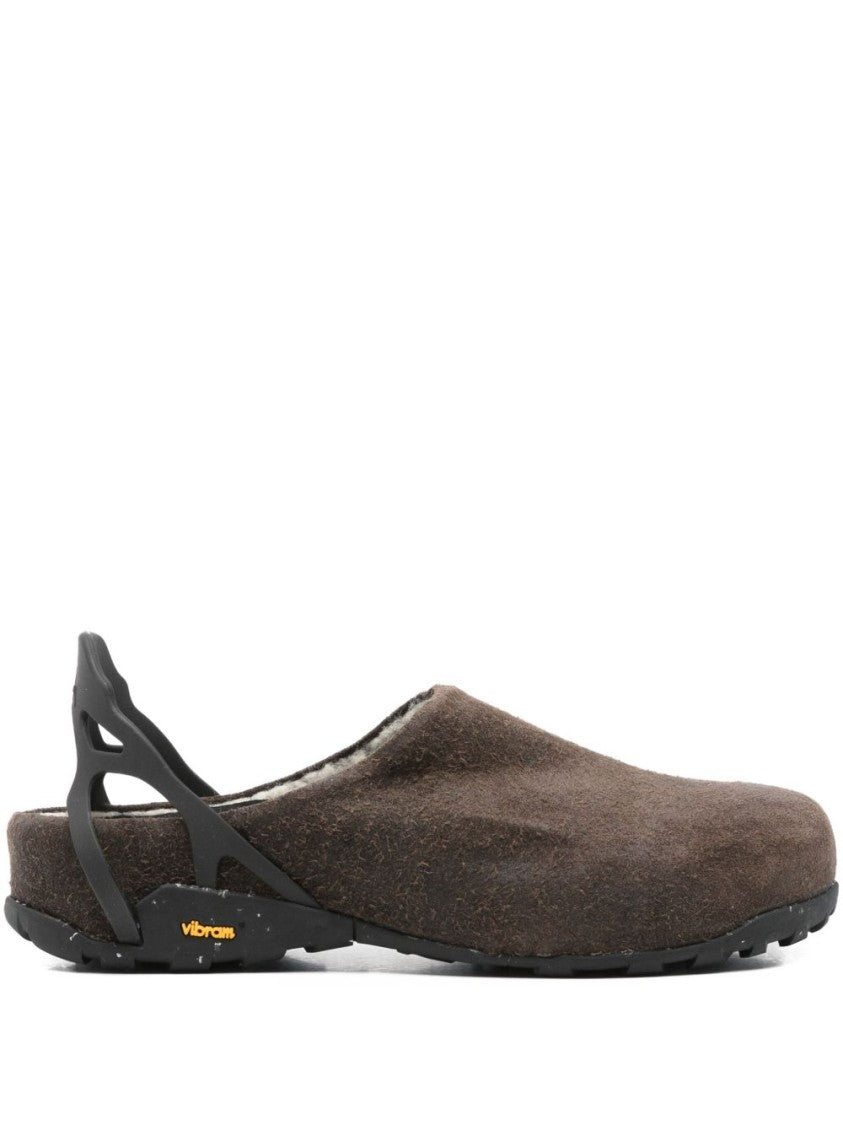 Roa Closed-Toe Fedaia Slippers With Unique Heel Strap And Rugged Sole