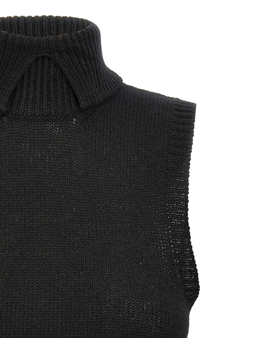 Prada Fitted Black Cashmere Vest With Ribbed Collar And Detailing