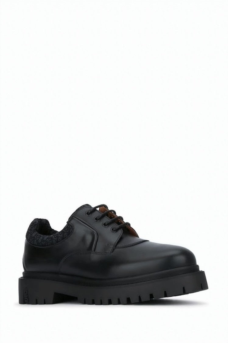 Dior Lace-Up Dress Shoes With Textured Fabric Collar