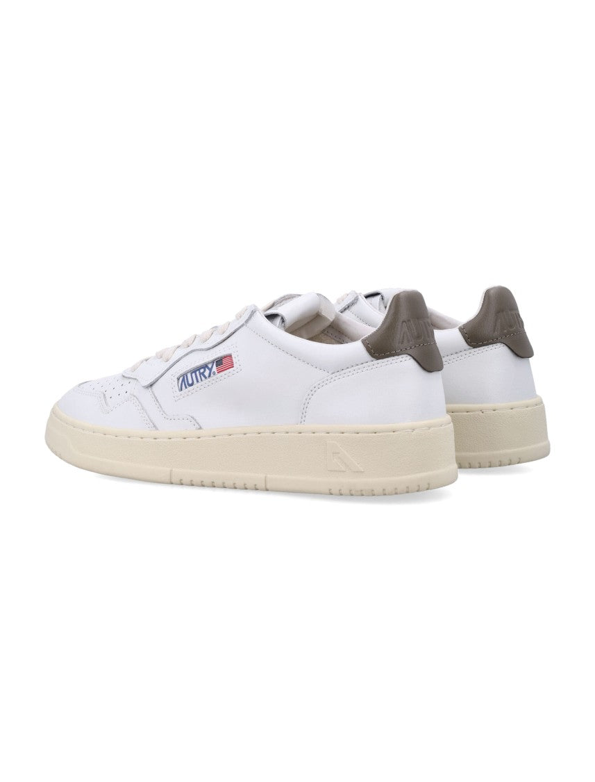 Autry Vintage-Inspired Low-Top Sneakers With Perforated Detailing