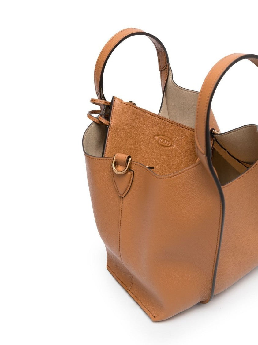 Tod's Structured Handbag With Pebbled Texture And Metallic Clasp