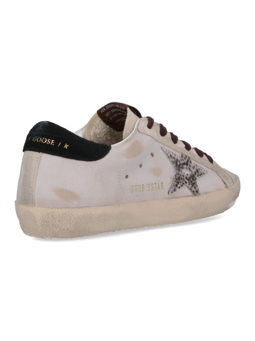 Golden Goose Vintage-Inspired Low-Top Sneakers With Distinctive Star Detail