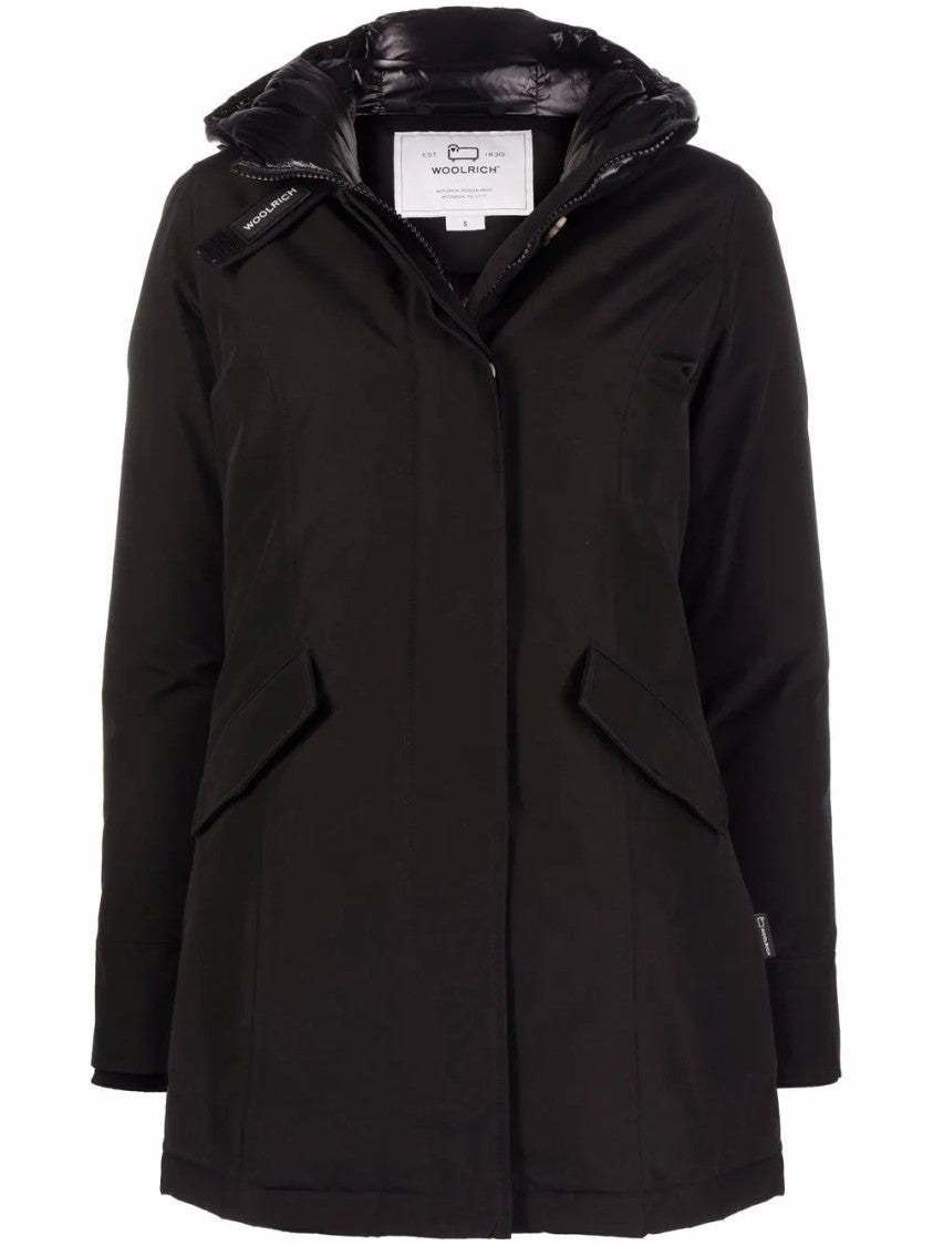 Woolrich Matte Black Flared Silhouette Woolrich Parka