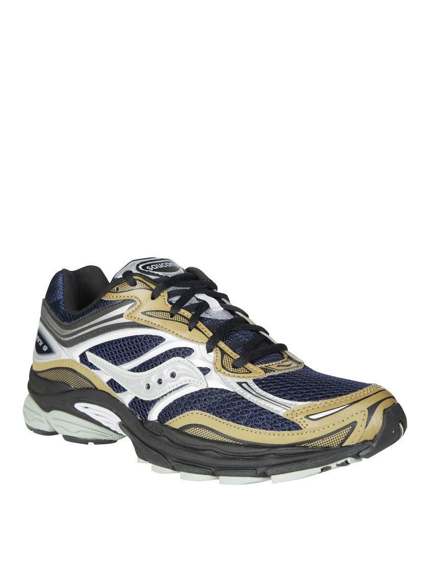 Saucony Low-Top White And Grey Sneakers With Black Accents