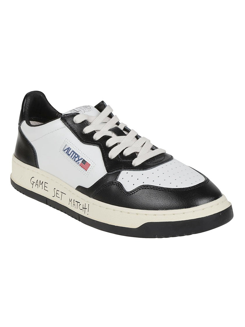 Autry Medalist Low Leather Low-Top Sneakers