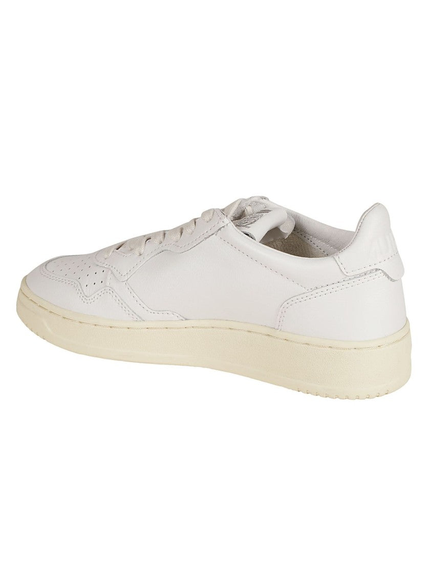 Autry Medalist Leather Sneakers White